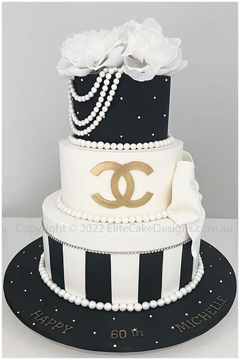 chanel black and gold birthday cake|trendy chanel cakes.